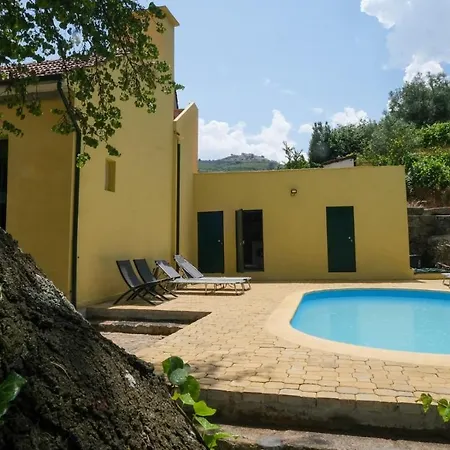 Casa De Sao Roque - Lamego *